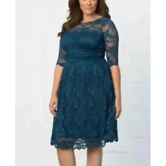 chinese dress ladies Kiyonna Luna Lace Dress